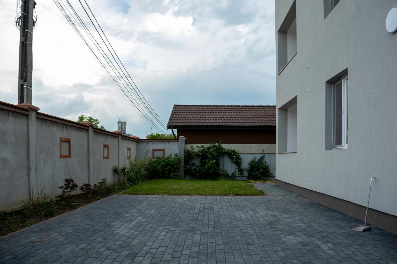 Solomon Apartments Ap 3 Sangeorgiu de Mures Exterior photo